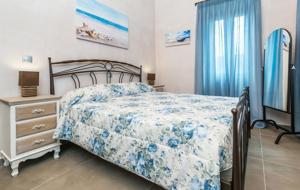 Villa Callisto- Elegant Restored Villa With Pool Gyri ภายนอก รูปภาพ